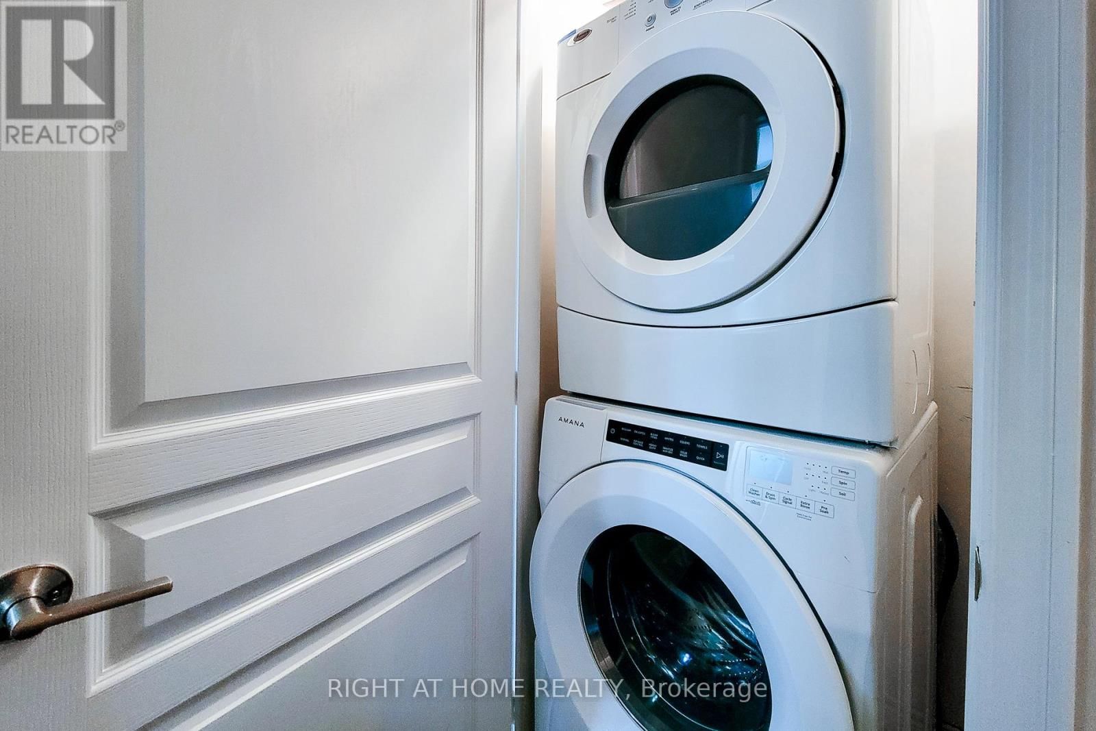 27 HITCHING POST RIDGE Image 24