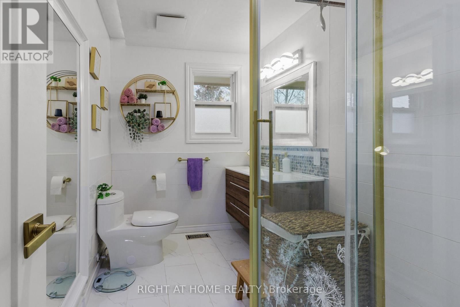 4088 HENDERSON ROAD Image 12