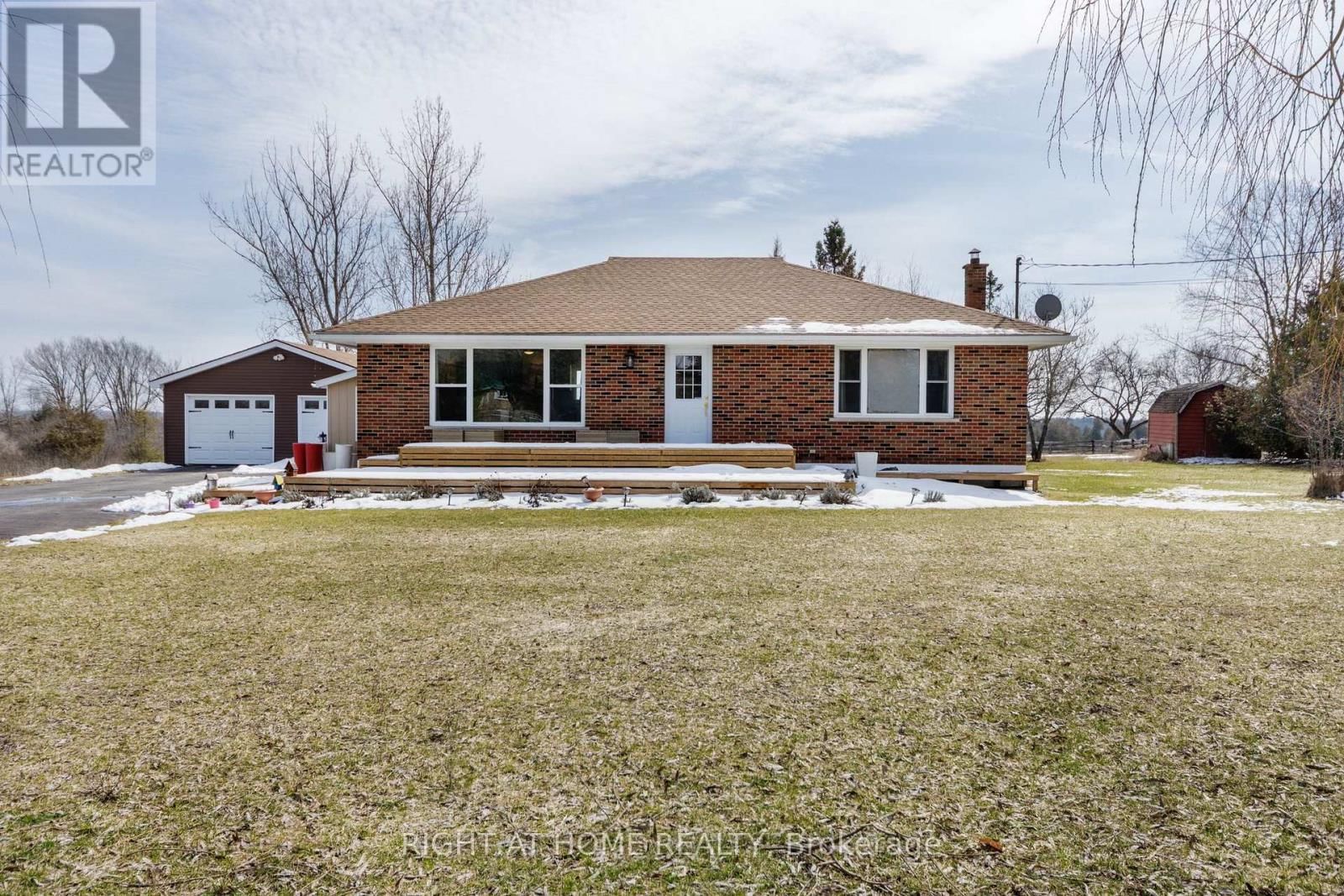 4088 HENDERSON ROAD Image 2