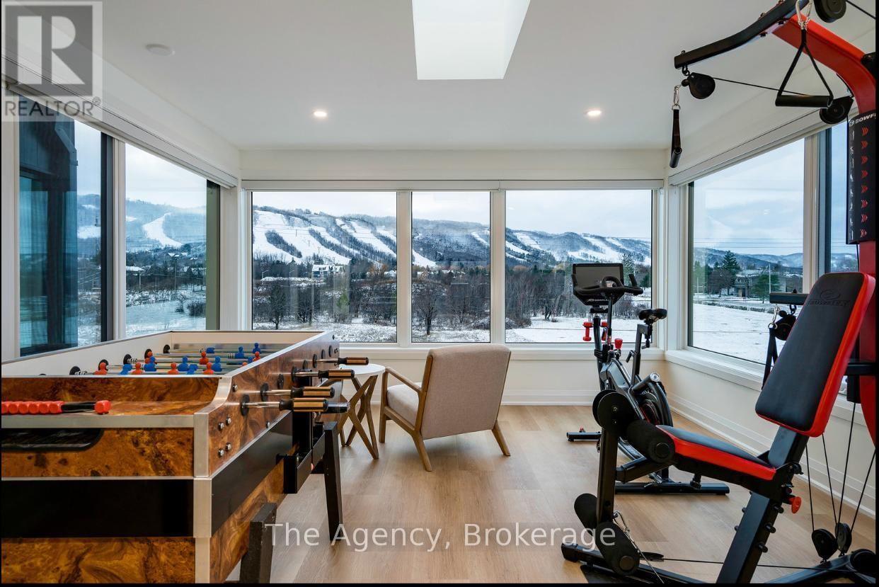 1,2,3 - 145 KANDAHAR LANE Image 14