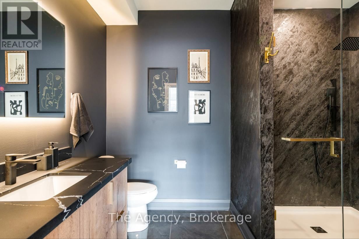 1,2,3 - 145 KANDAHAR LANE Image 19