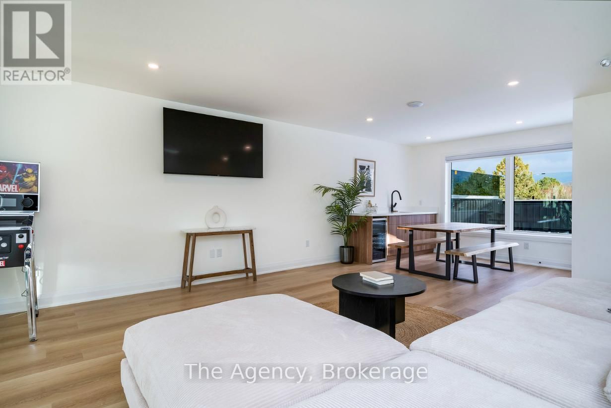 1,2,3 - 145 KANDAHAR LANE Image 36