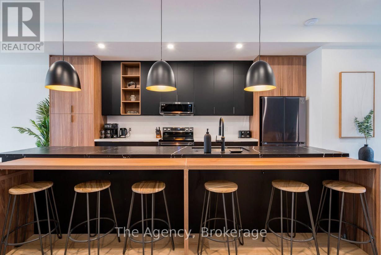 1,2,3 - 145 KANDAHAR LANE Image 5