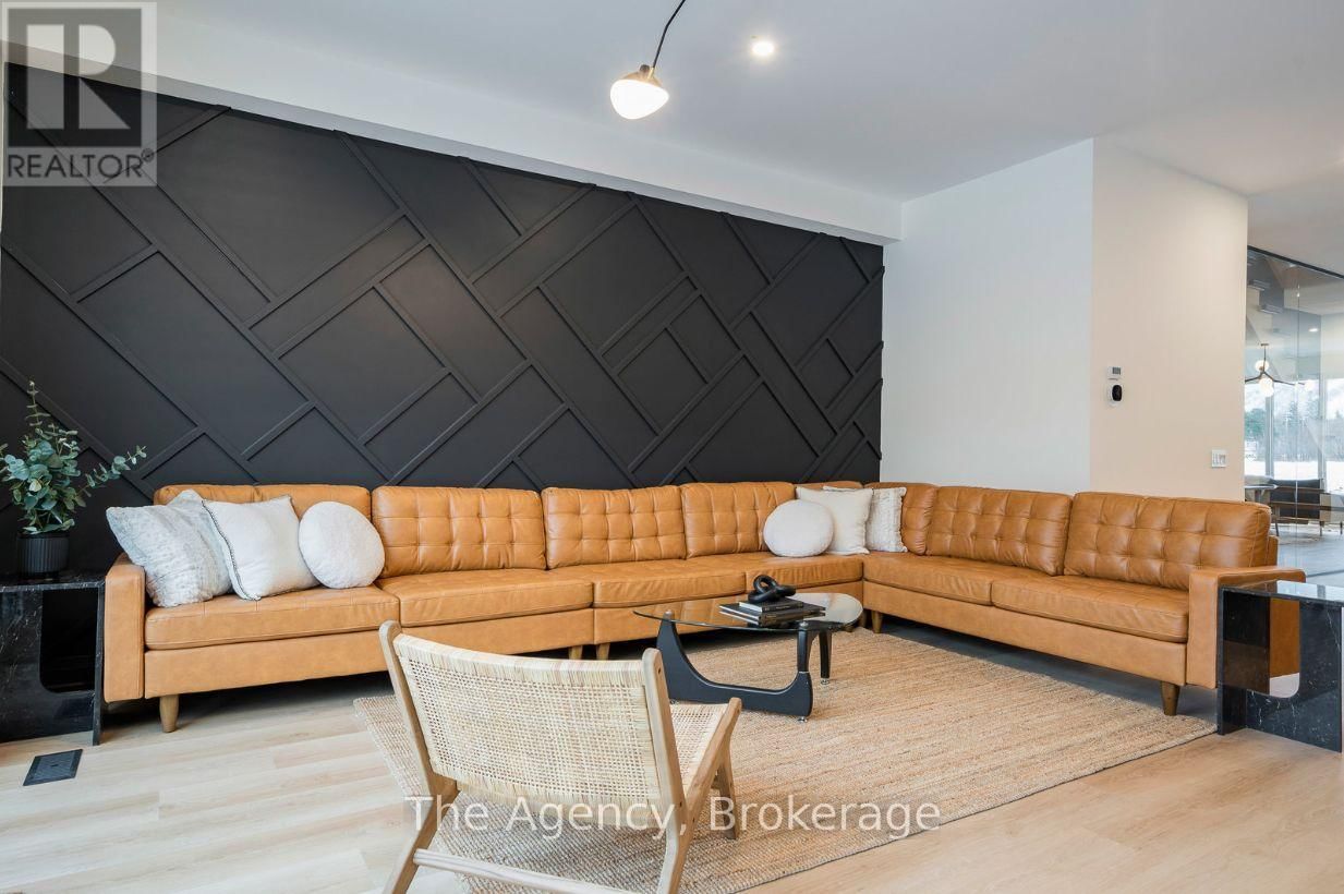 1,2,3 - 145 KANDAHAR LANE Image 6