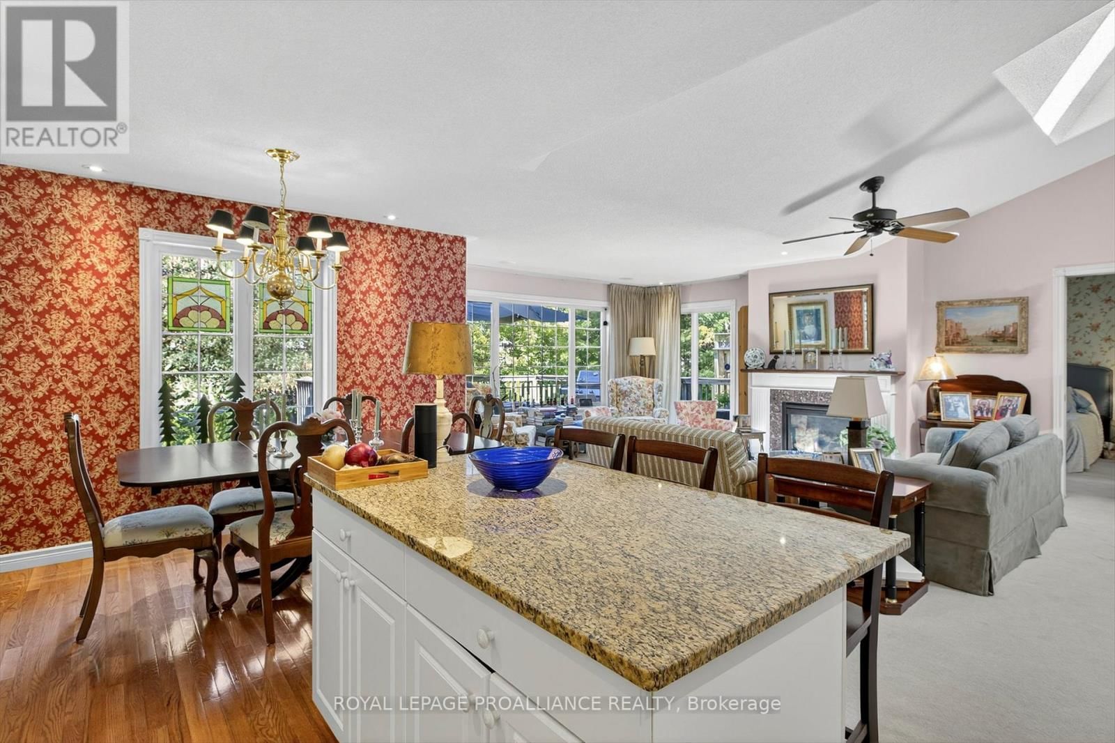 4 - 3053 FRANCES STEWART ROAD Image 1