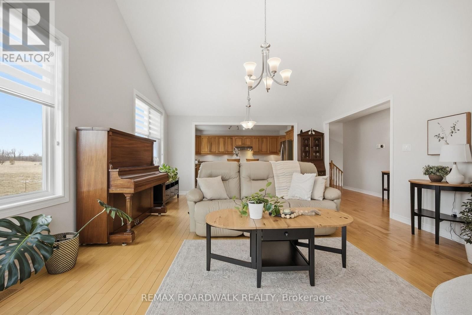 1662 RICHMOND ROAD Image 12