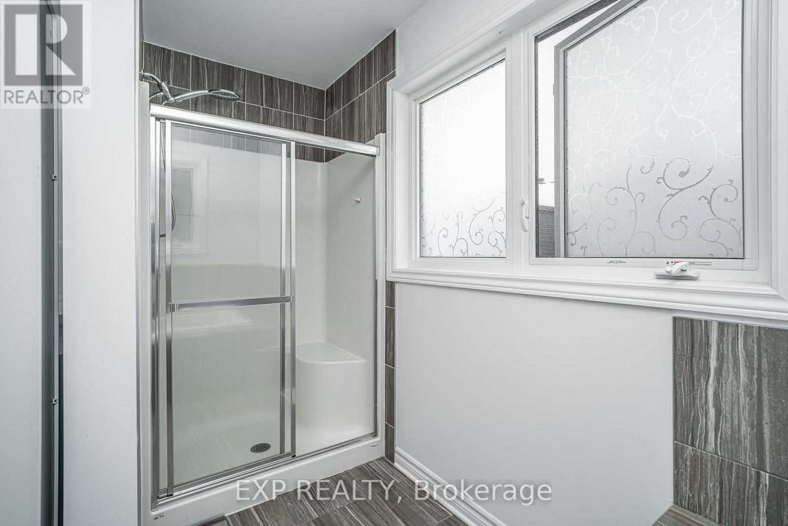 99 DUN SKIPPER DRIVE Image 17