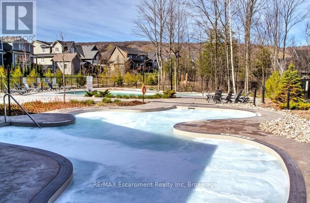 212 COURTLAND STREET Image 41