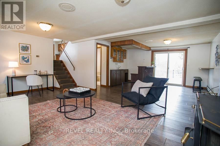 104 HILLSIDE AVENUE Image 21