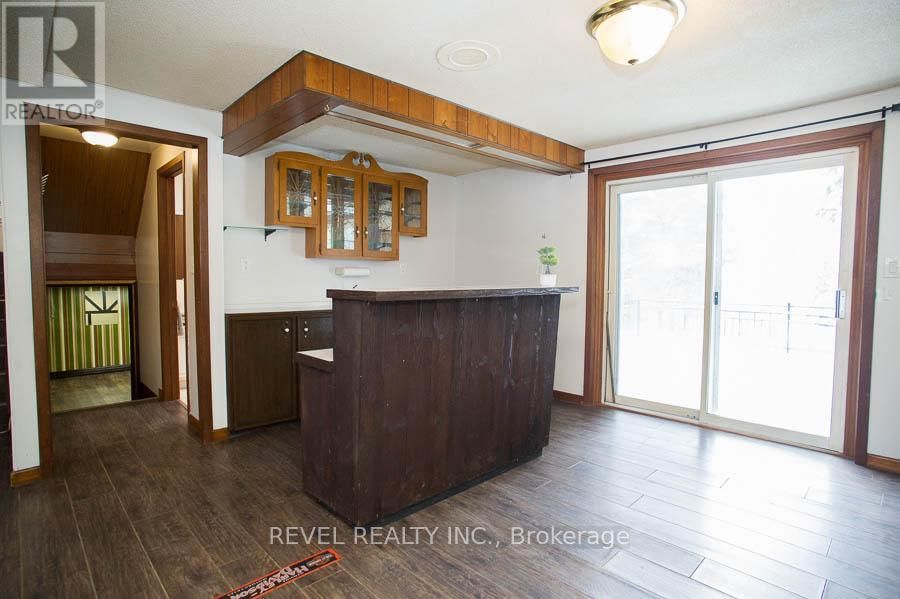 104 HILLSIDE AVENUE Image 24