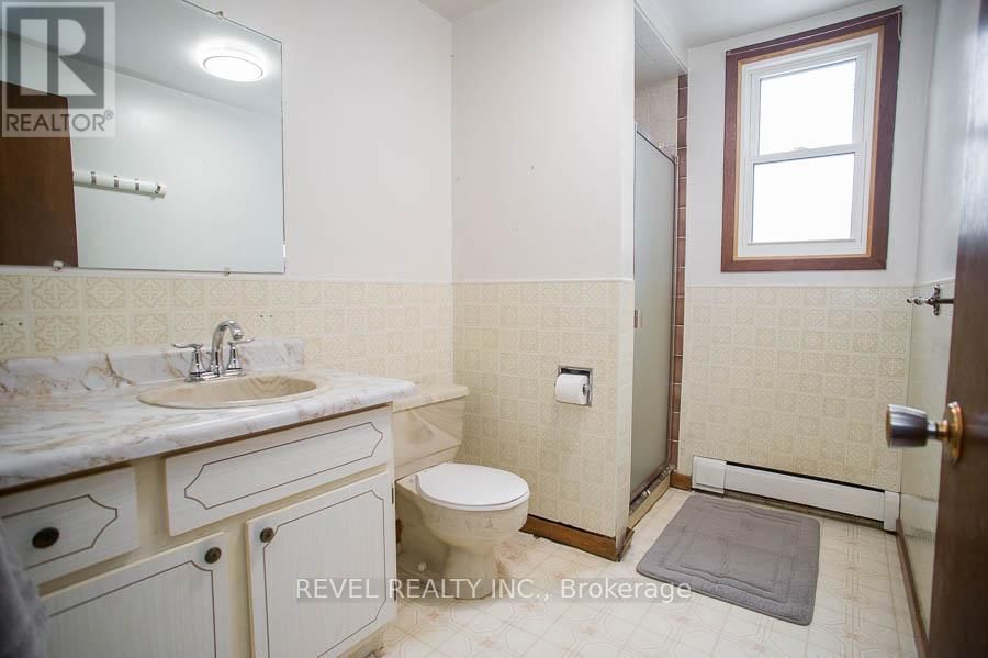 104 HILLSIDE AVENUE Image 26