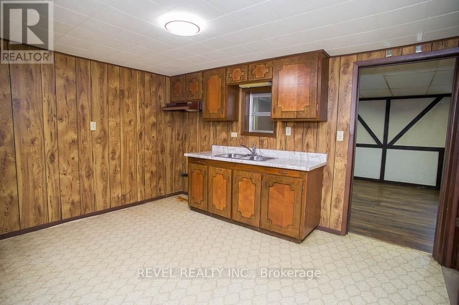 104 HILLSIDE AVENUE Image 28