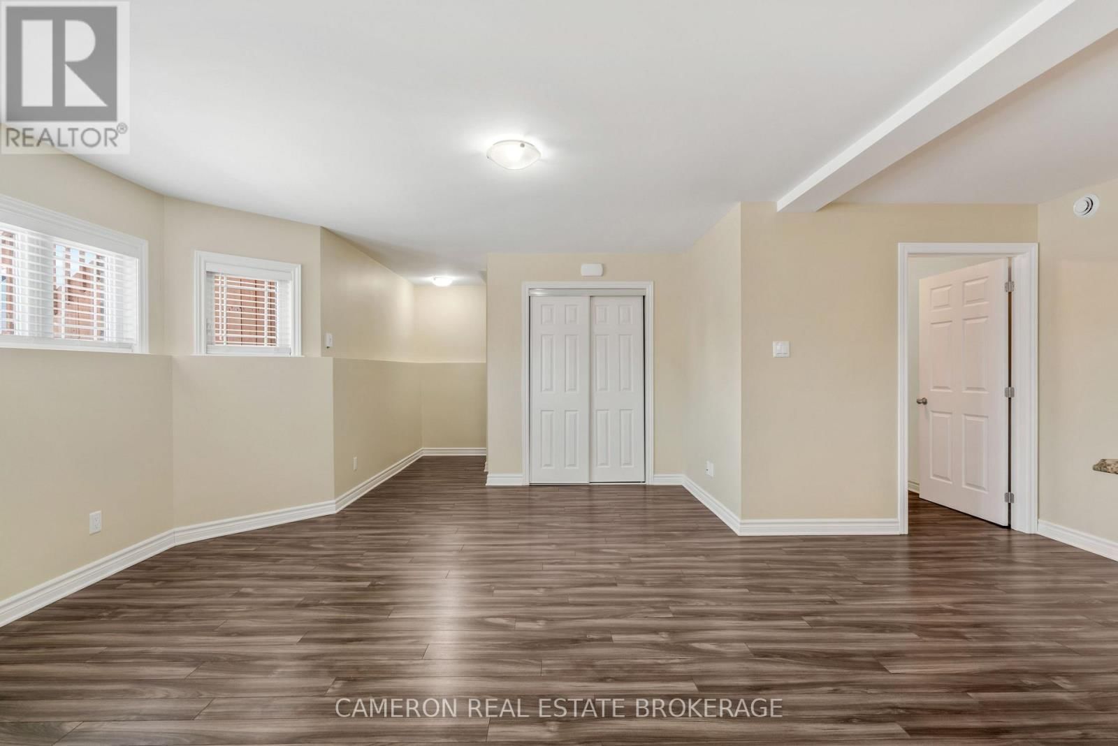 C - 1232 CUMBERLAND STREET Image 12