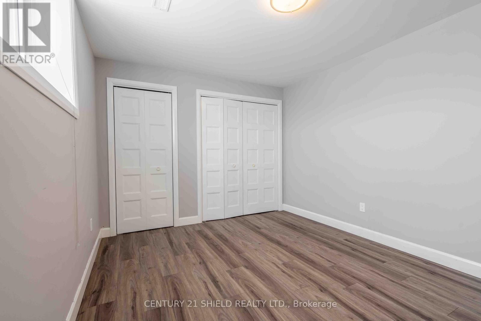 238 EAST RIDGE DRIVE Image 21