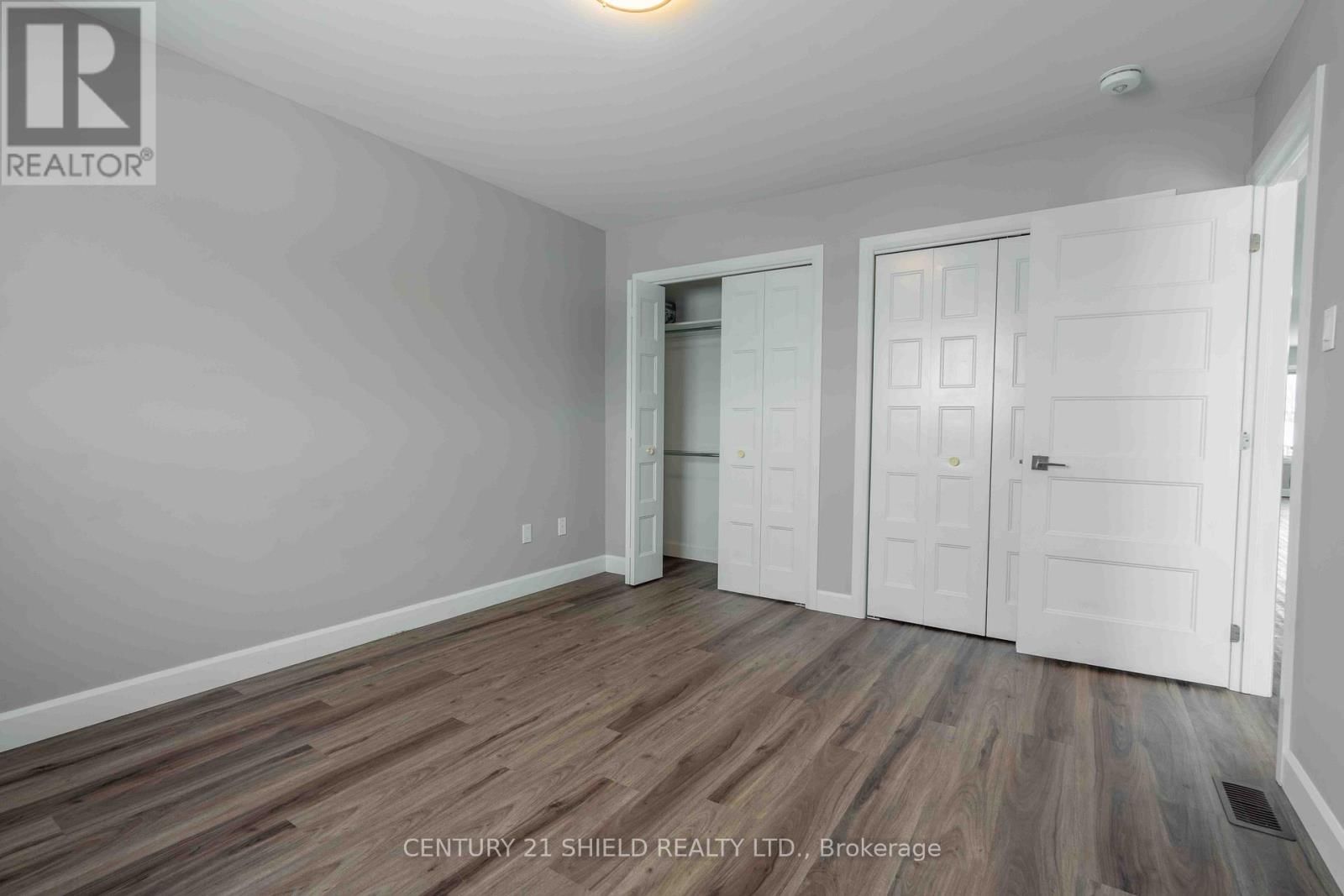 238 EAST RIDGE DRIVE Image 7