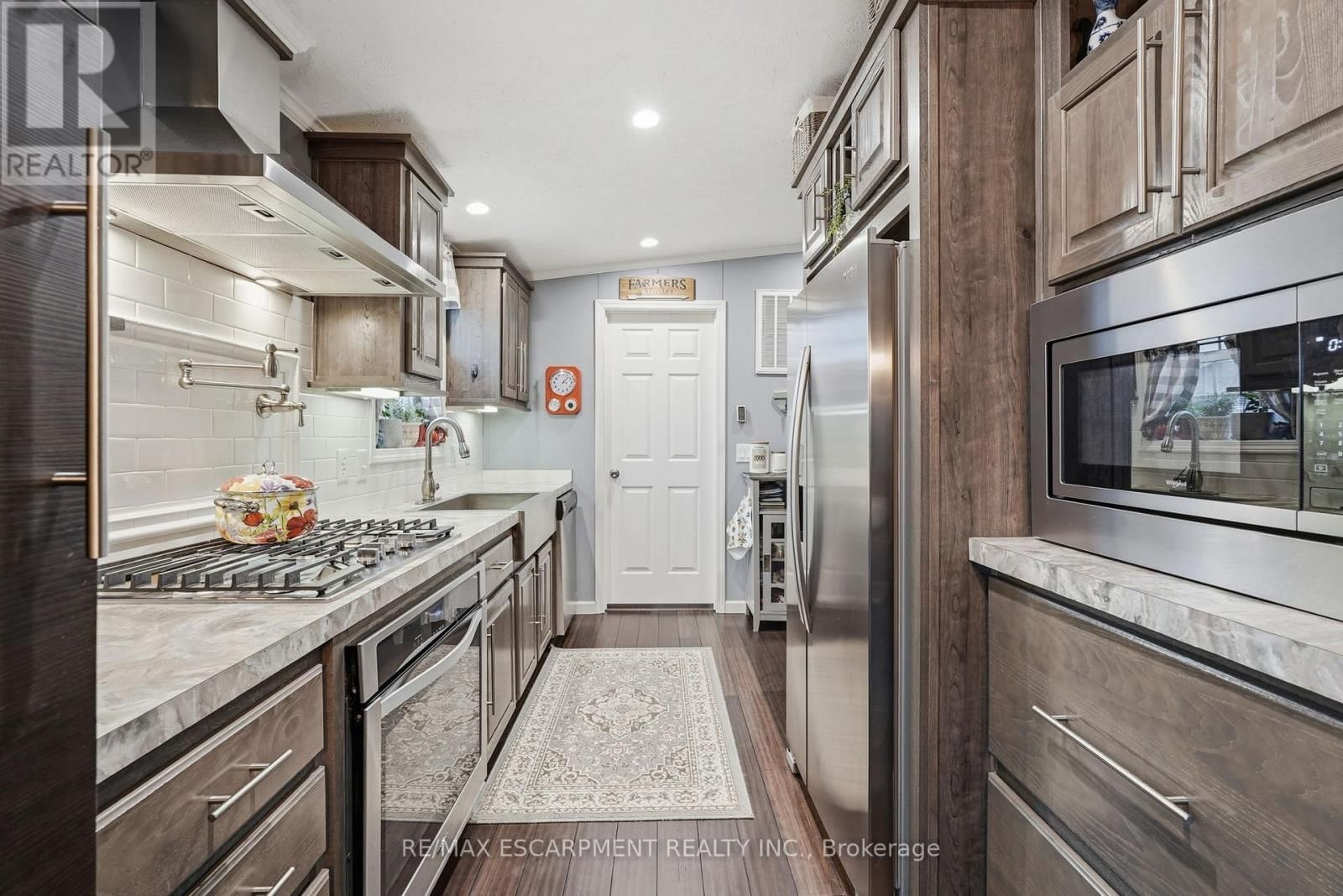 36 SHADY LANE Image 20