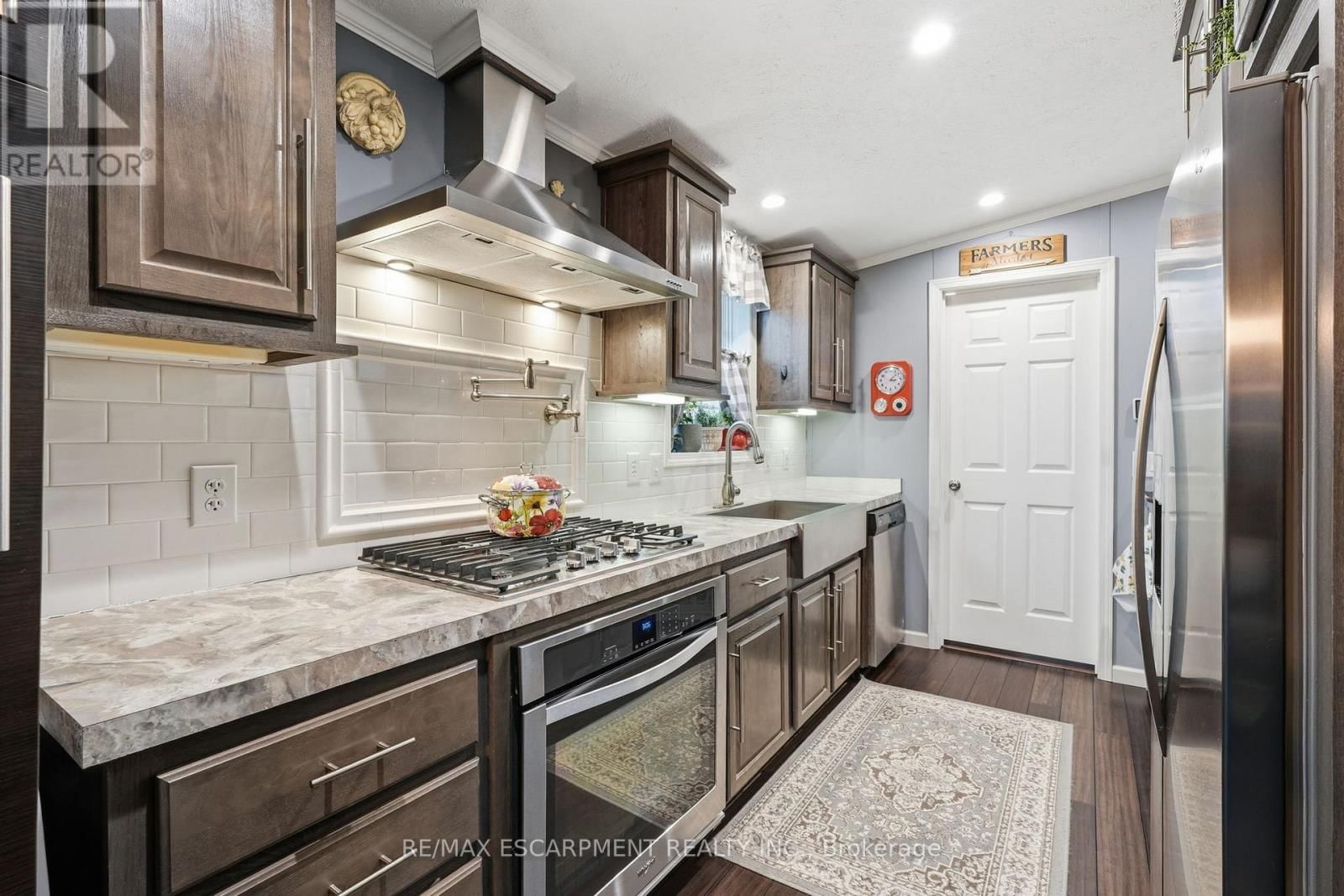 36 SHADY LANE Image 21