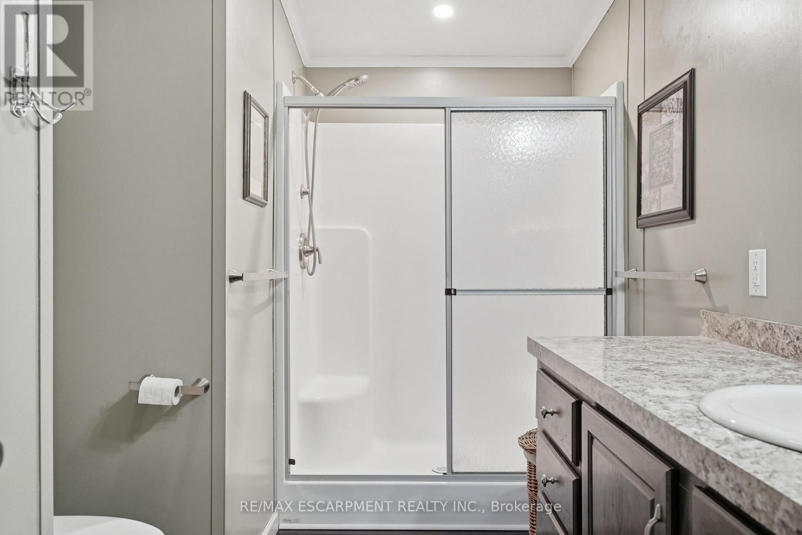 36 SHADY LANE Image 34