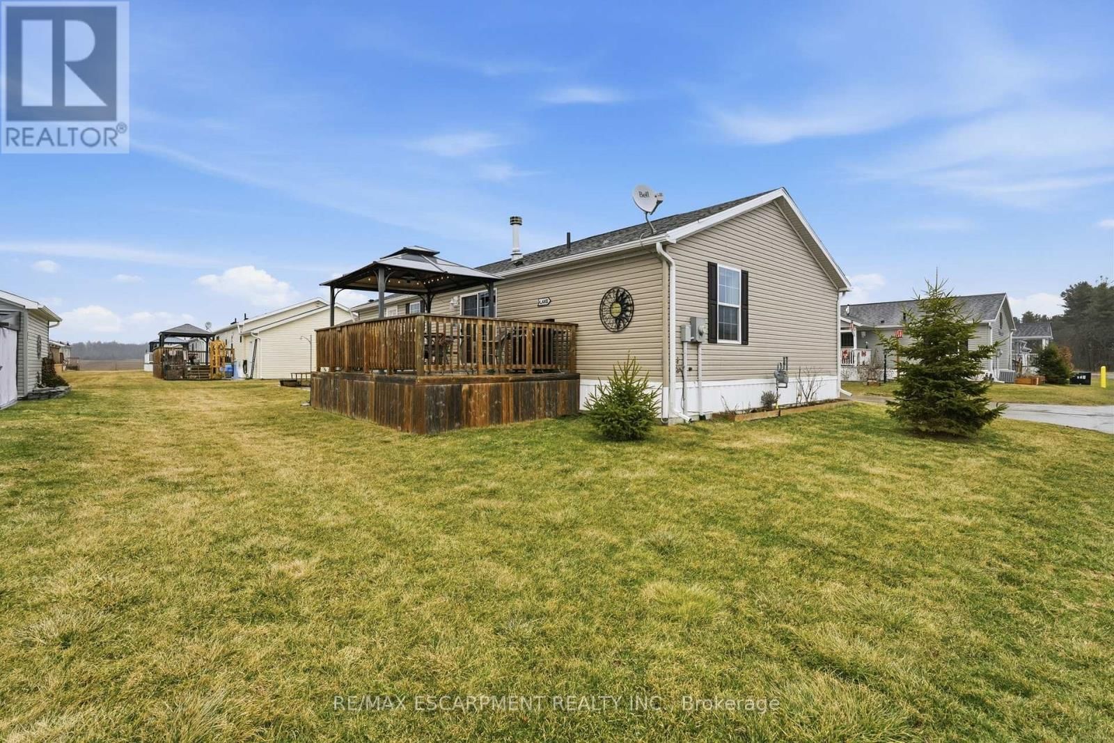 36 SHADY LANE Image 43