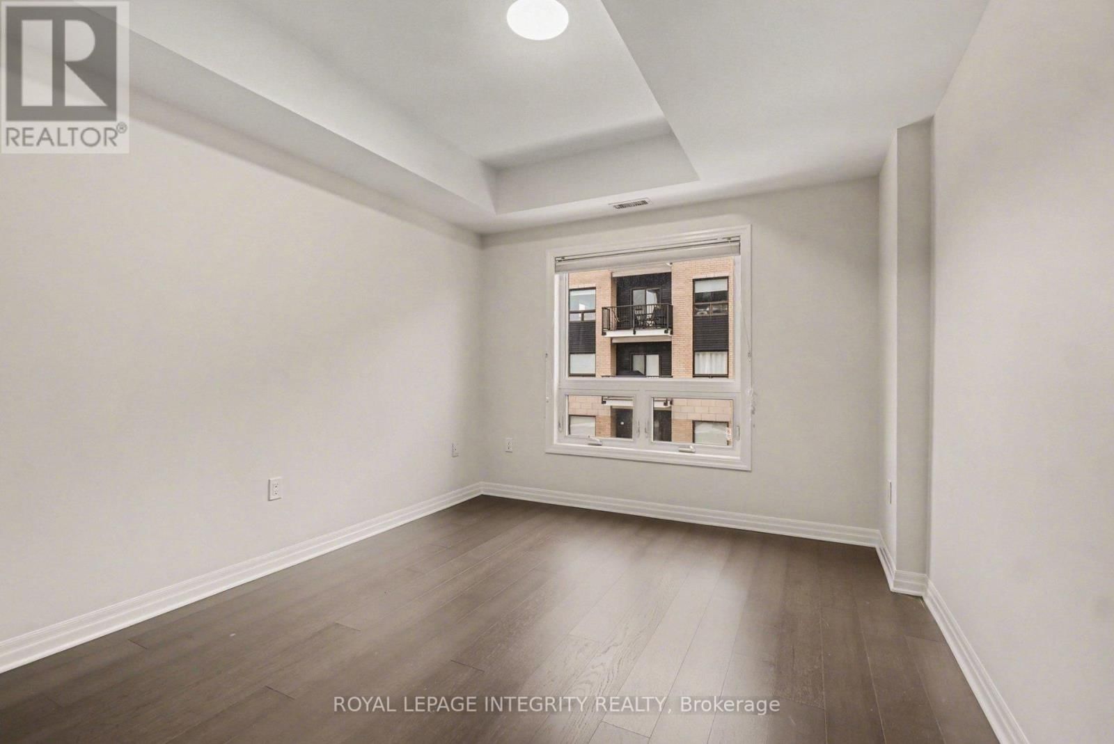 201 - 200 WINTERFELL PRIVATE Image 15