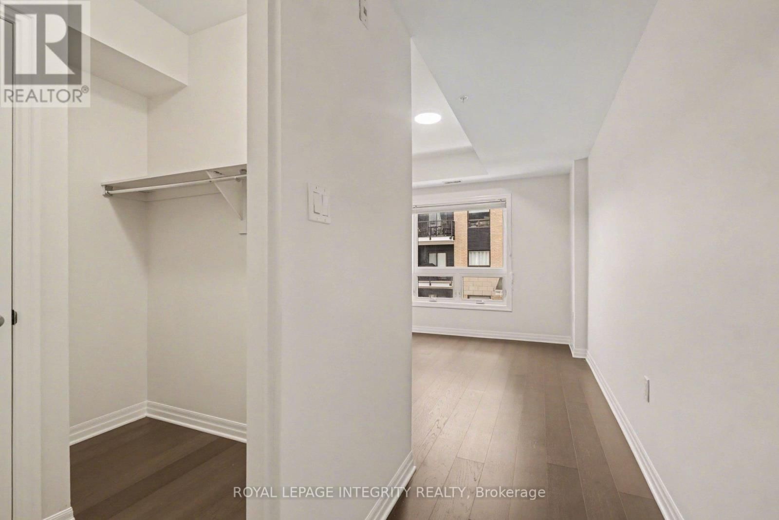 201 - 200 WINTERFELL PRIVATE Image 17