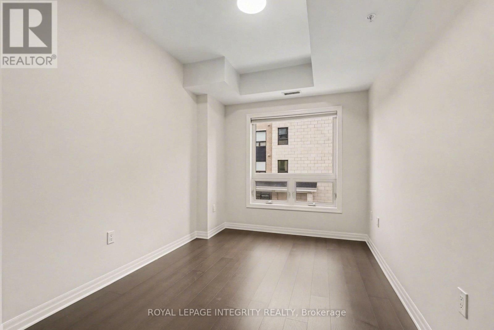 201 - 200 WINTERFELL PRIVATE Image 18