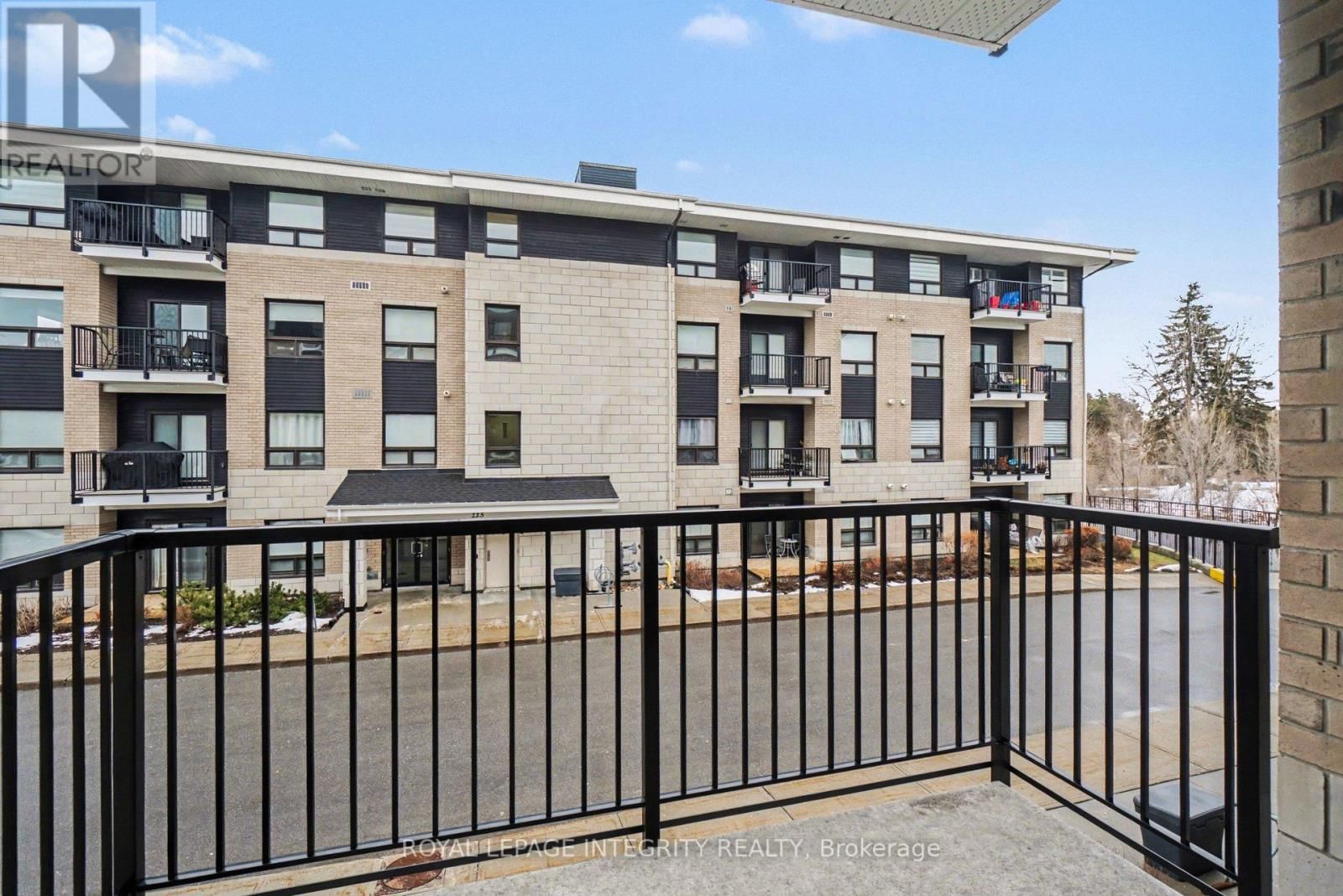 201 - 200 WINTERFELL PRIVATE Image 21