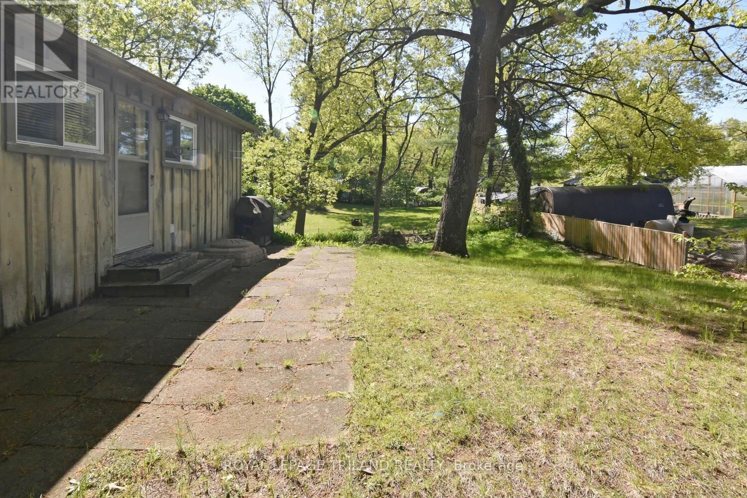 10111 HERBERT STREET Image 17