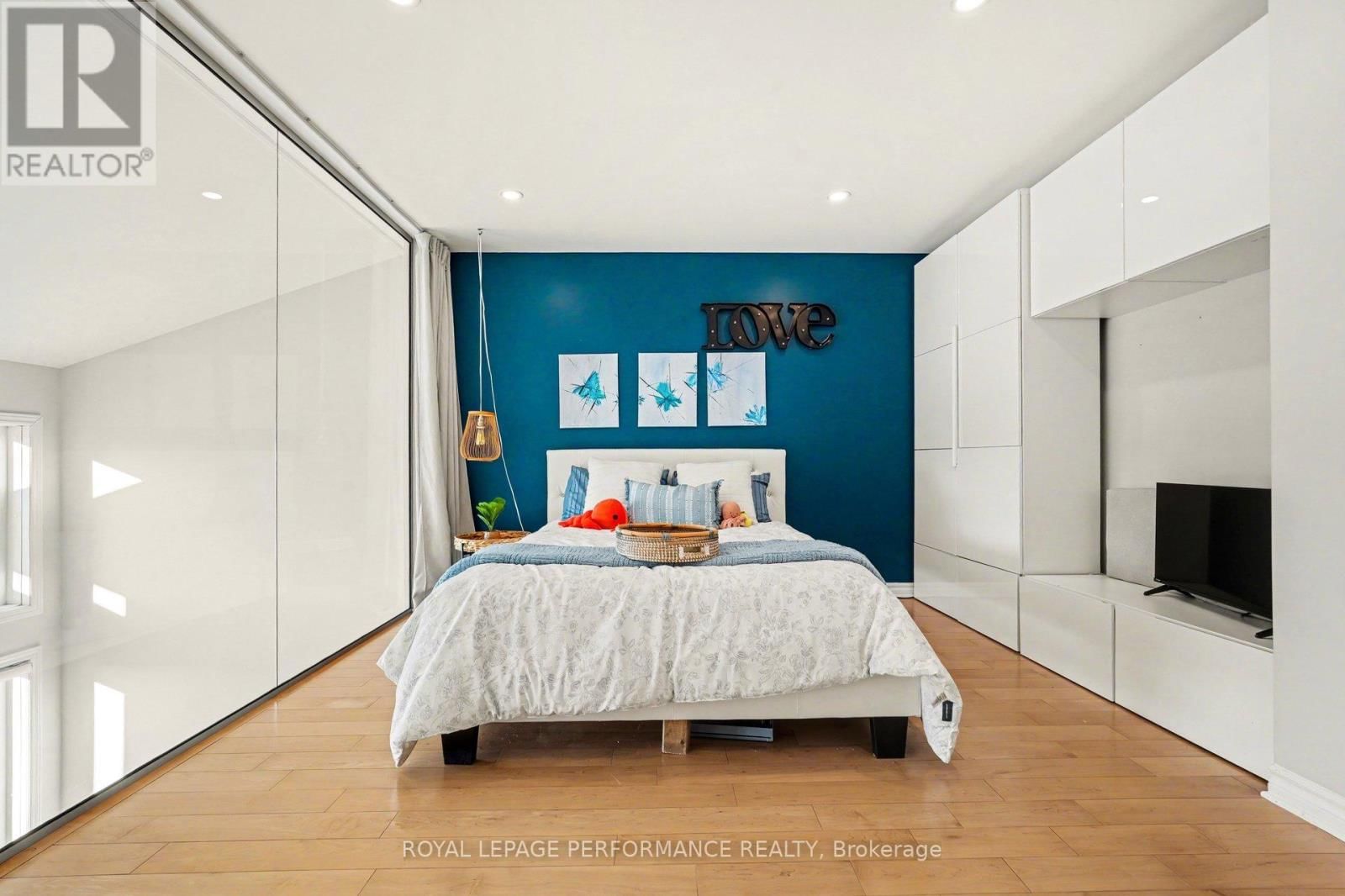 151 POPLIN STREET Image 20