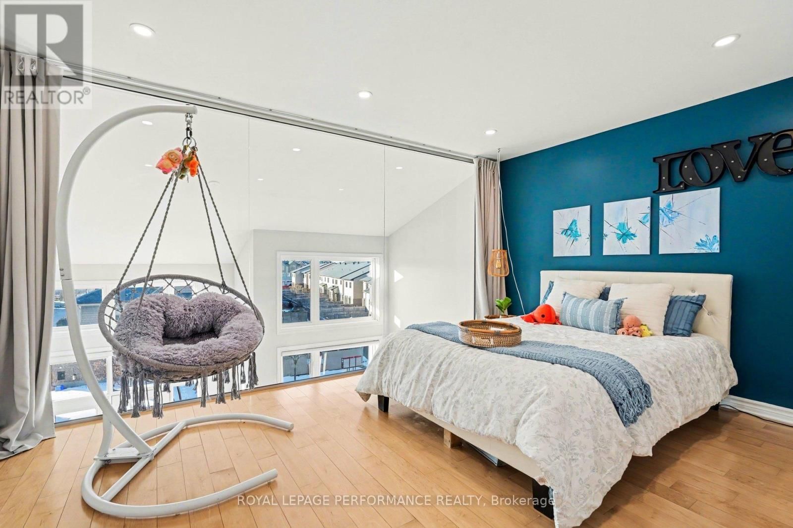 151 POPLIN STREET Image 21