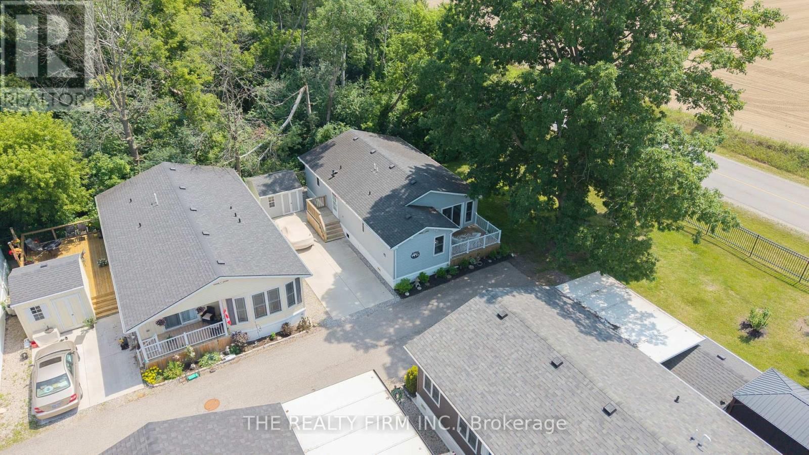 1 - 22790 AMIENS ROAD Image 28