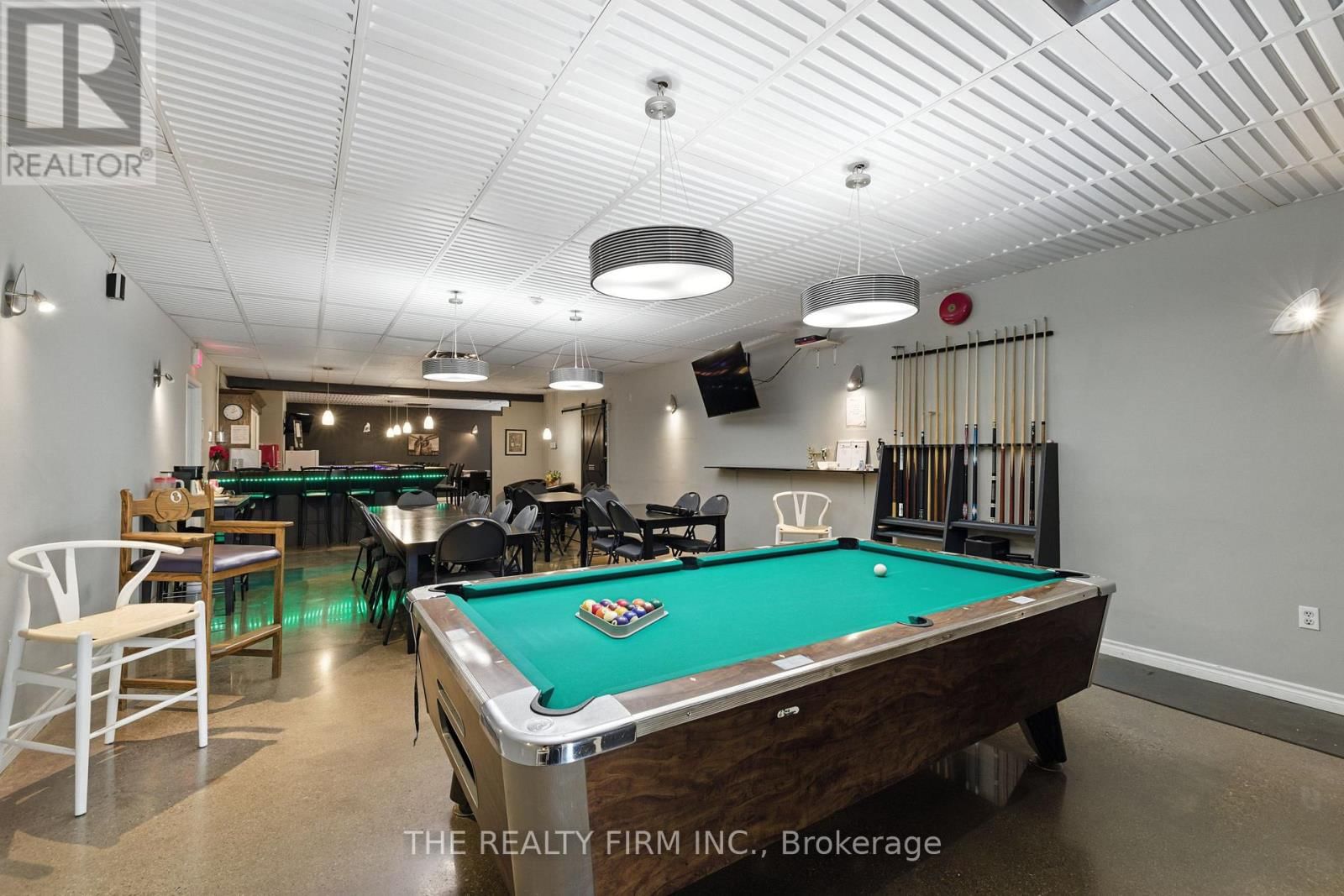 1 - 22790 AMIENS ROAD Image 33