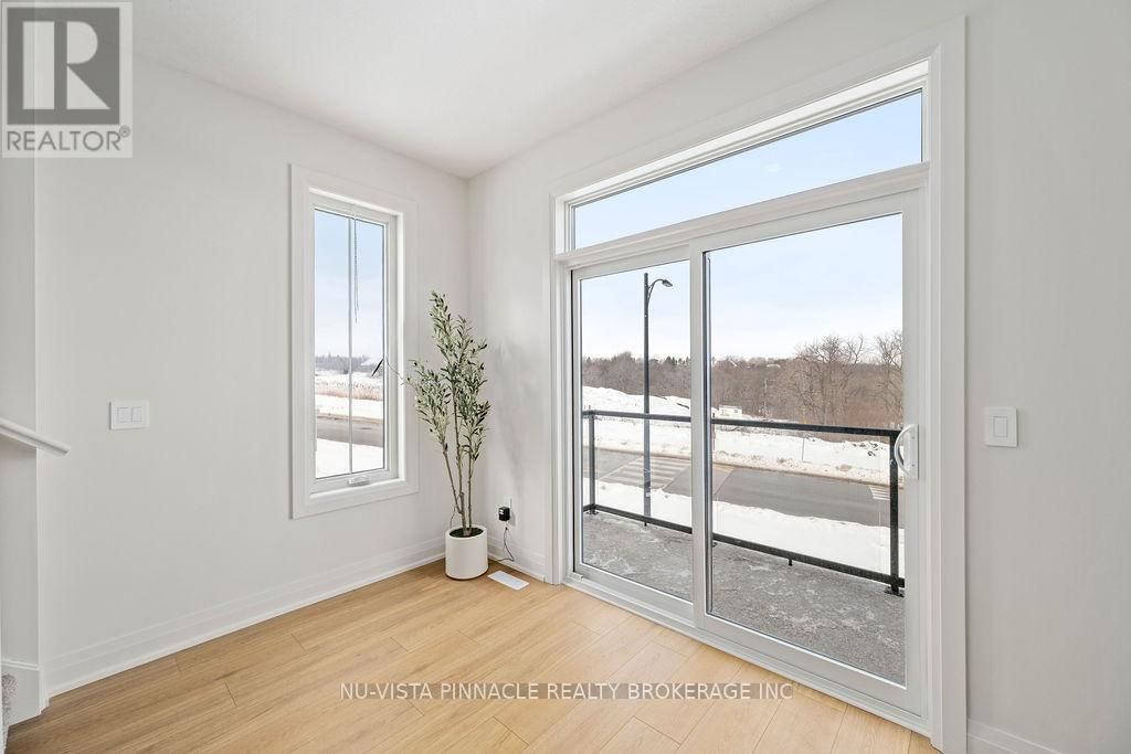 15 - 2590 SHEFFIELD BOULEVARD Image 14