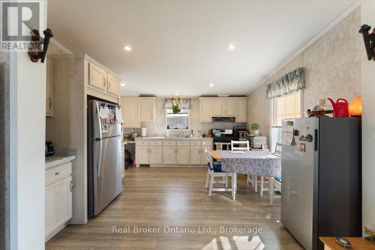 10 BENT WILLOW COURT Image 9