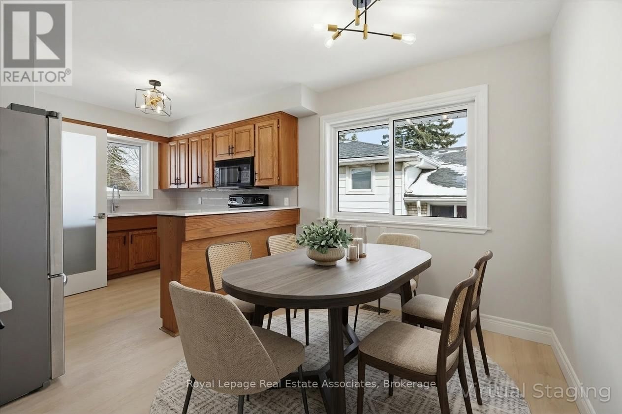 26 GENEVA DRIVE Image 24