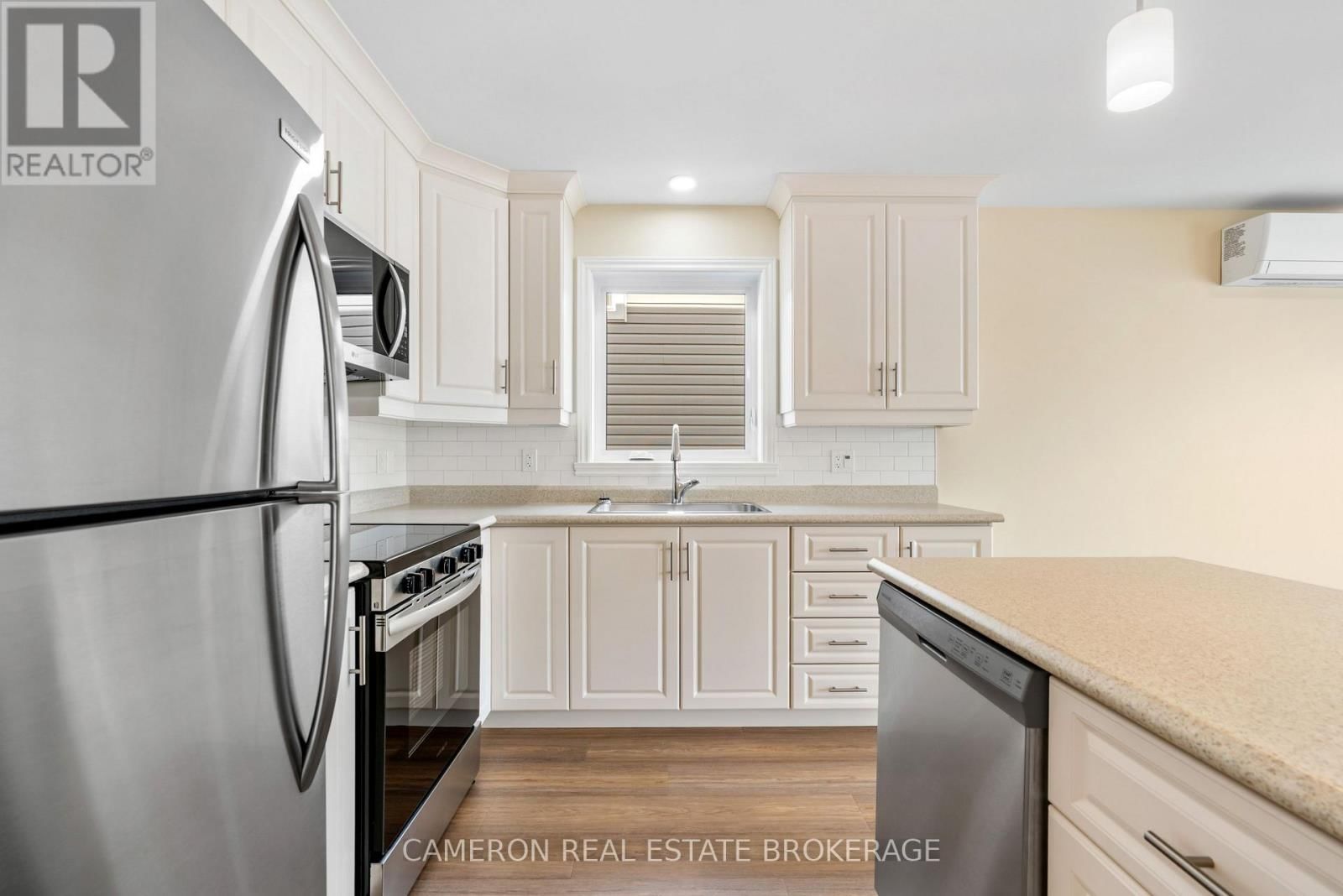 B - 1234 CUMBERLAND STREET Image 18