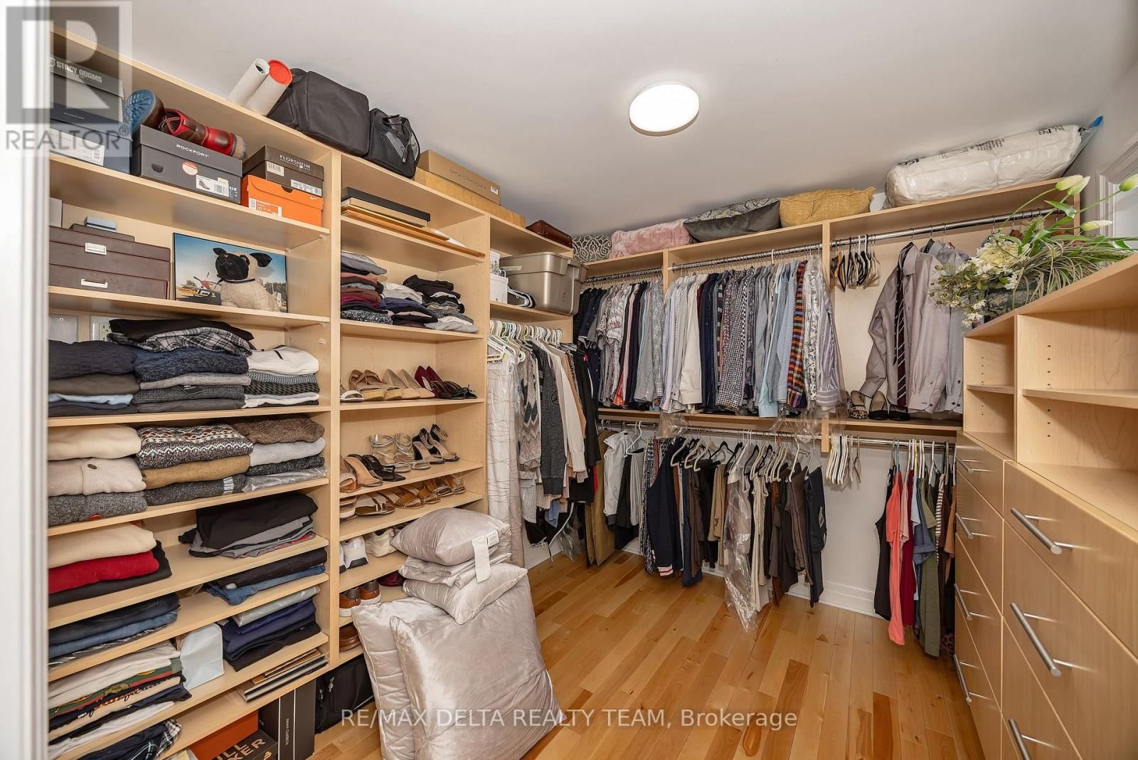 548 EMERALD STREET Image 20