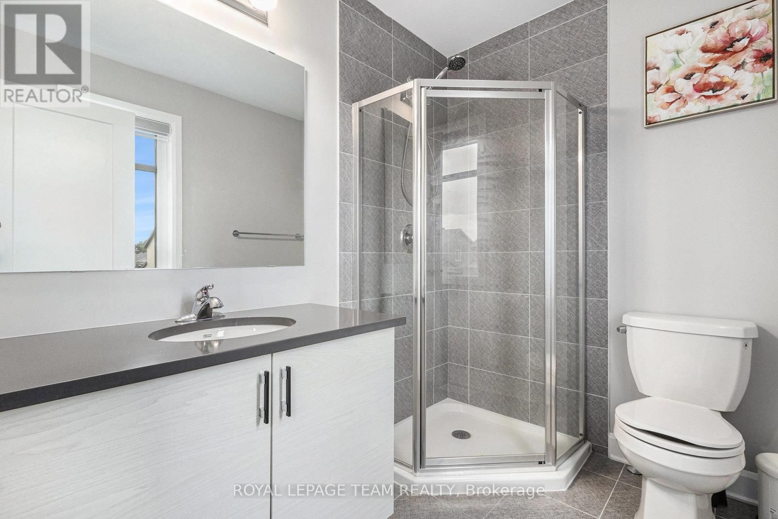 659 PARKVIEW TERRACE Image 16