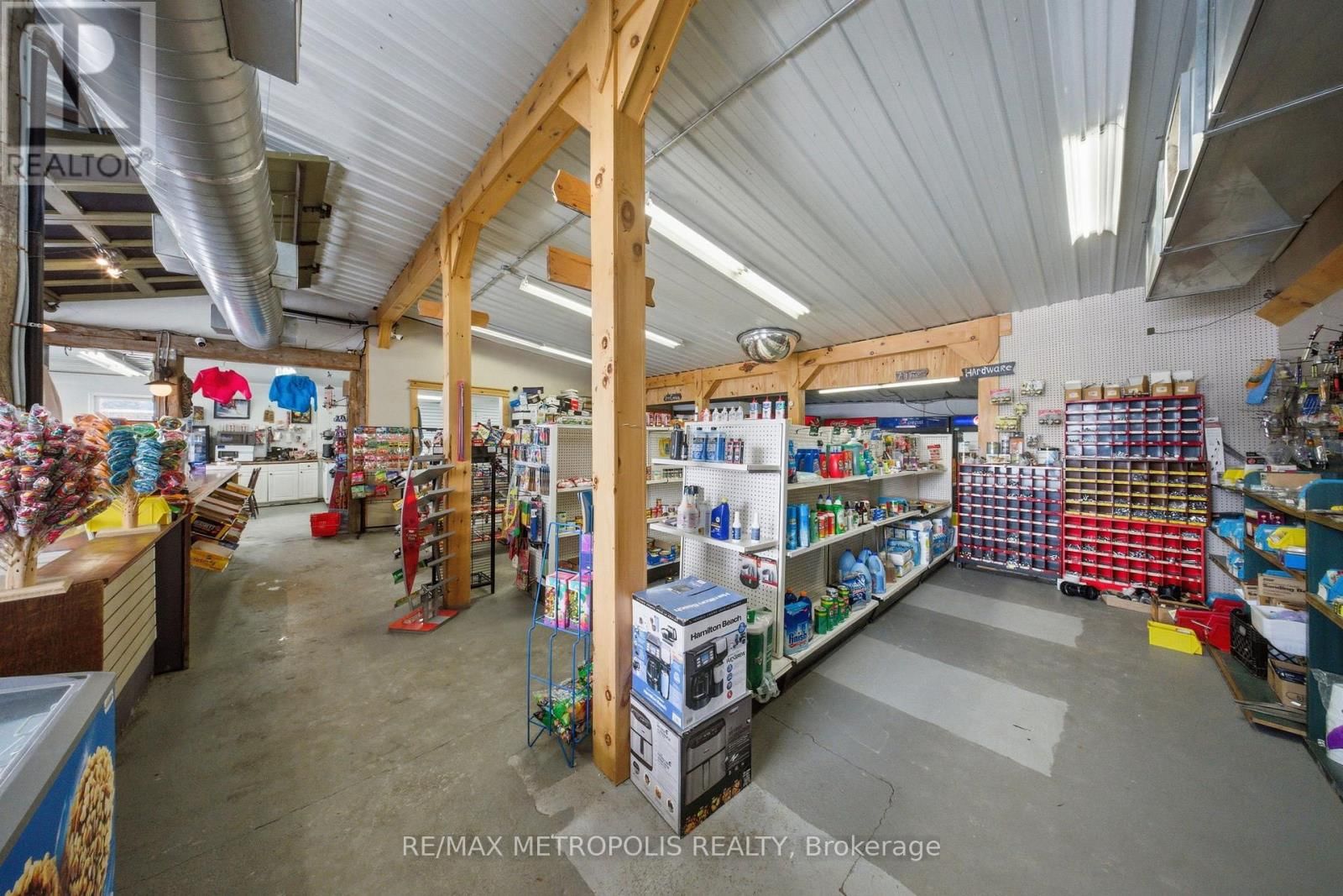 5614 HWY 620 Image 8