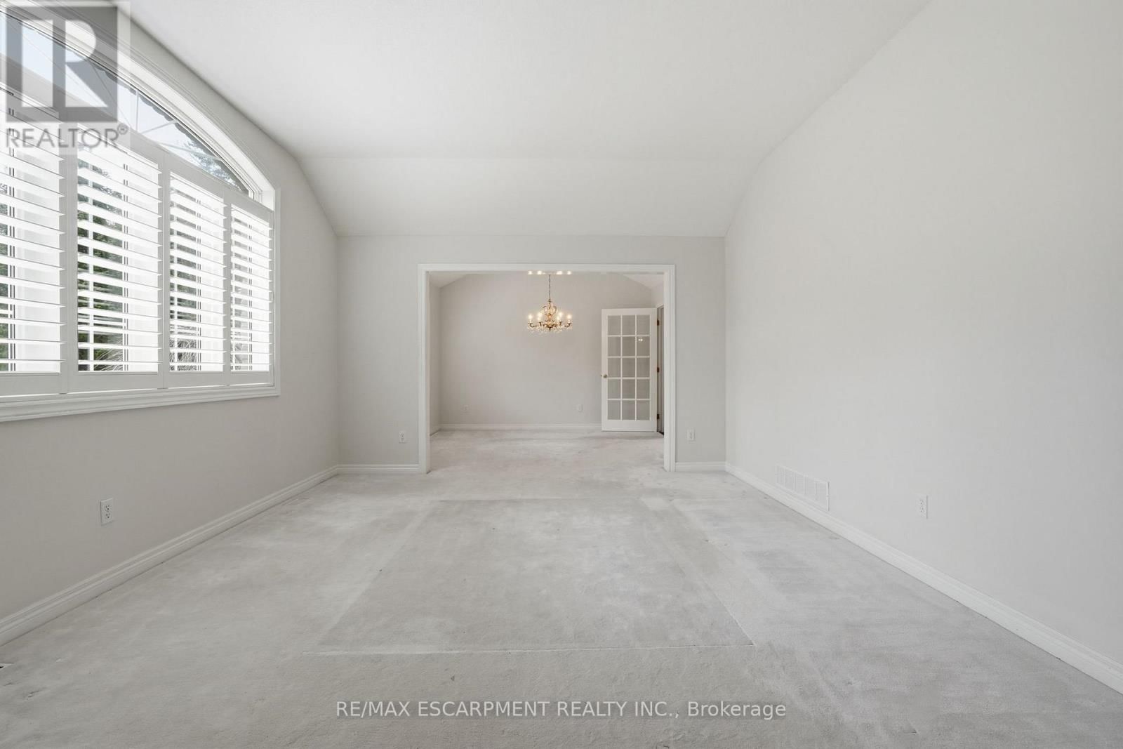 65 JERSEYVILLE ROAD EAST Image 6