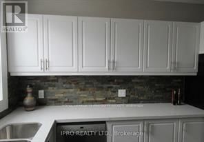 835 KING STREET EAST Image 10