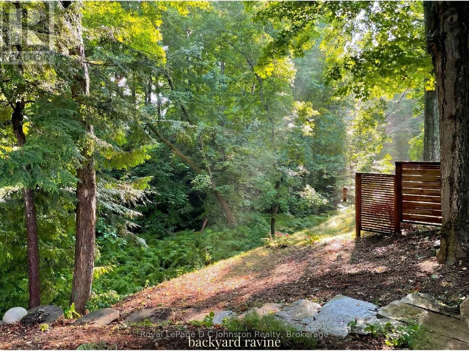 106 - 383 MCNABB STREET Image 11