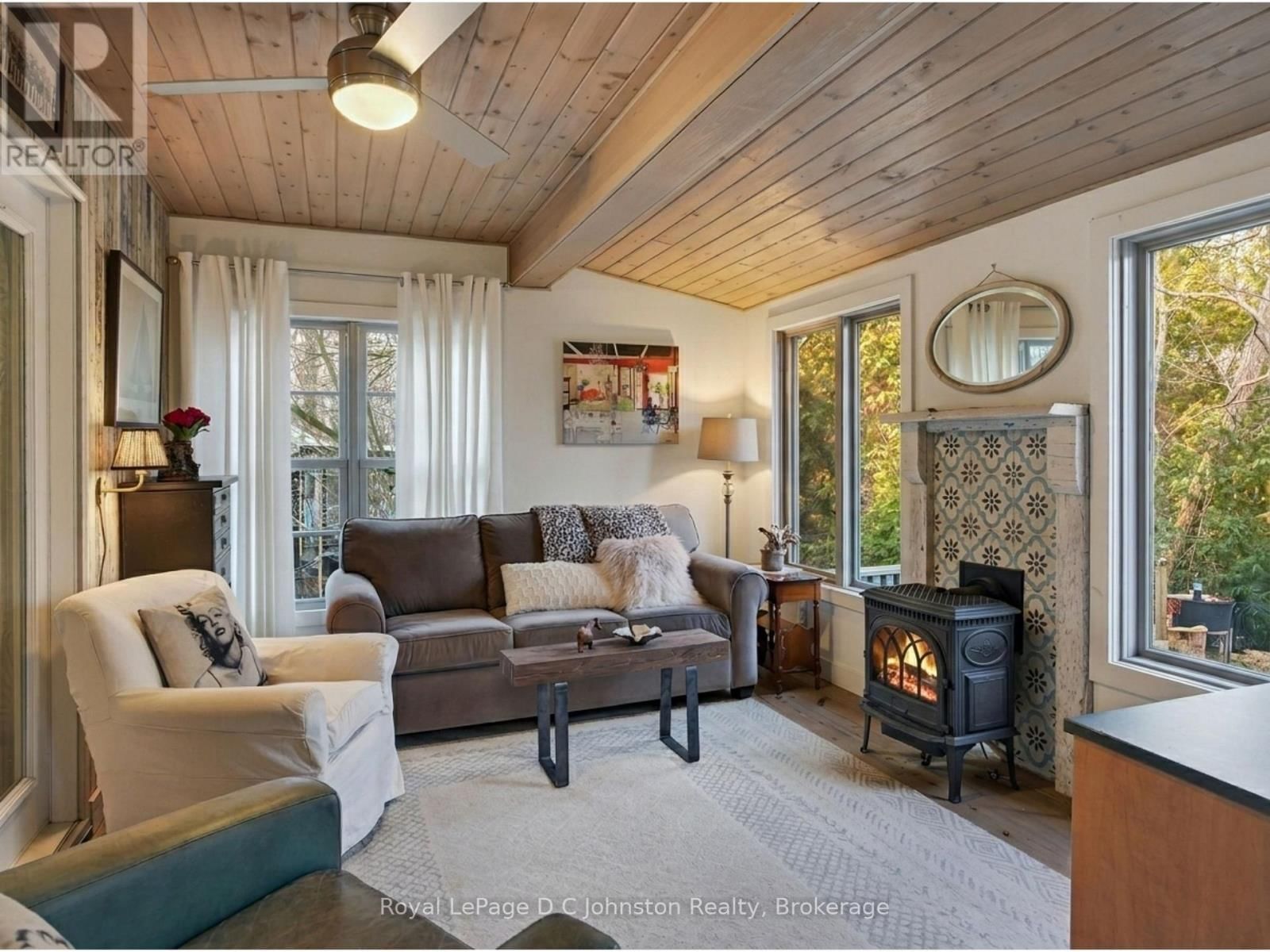 106 - 383 MCNABB STREET Image 29