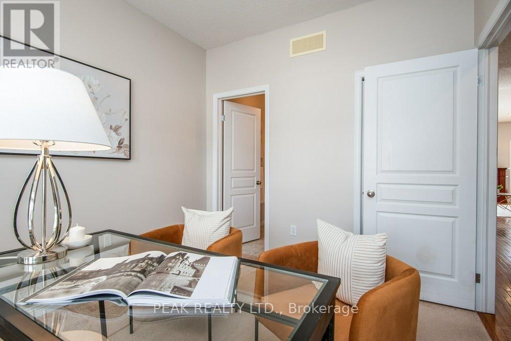 3 - 900 DOON VILLAGE ROAD Image 35