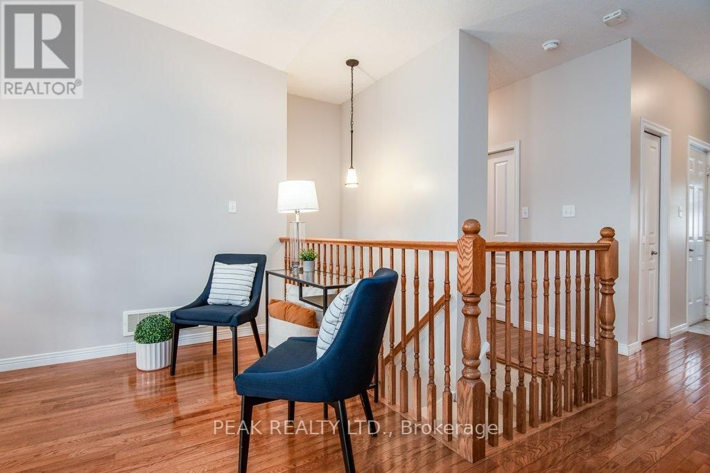 3 - 900 DOON VILLAGE ROAD Image 6