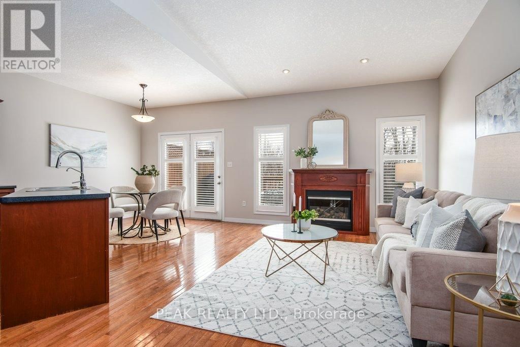 3 - 900 DOON VILLAGE ROAD Image 9