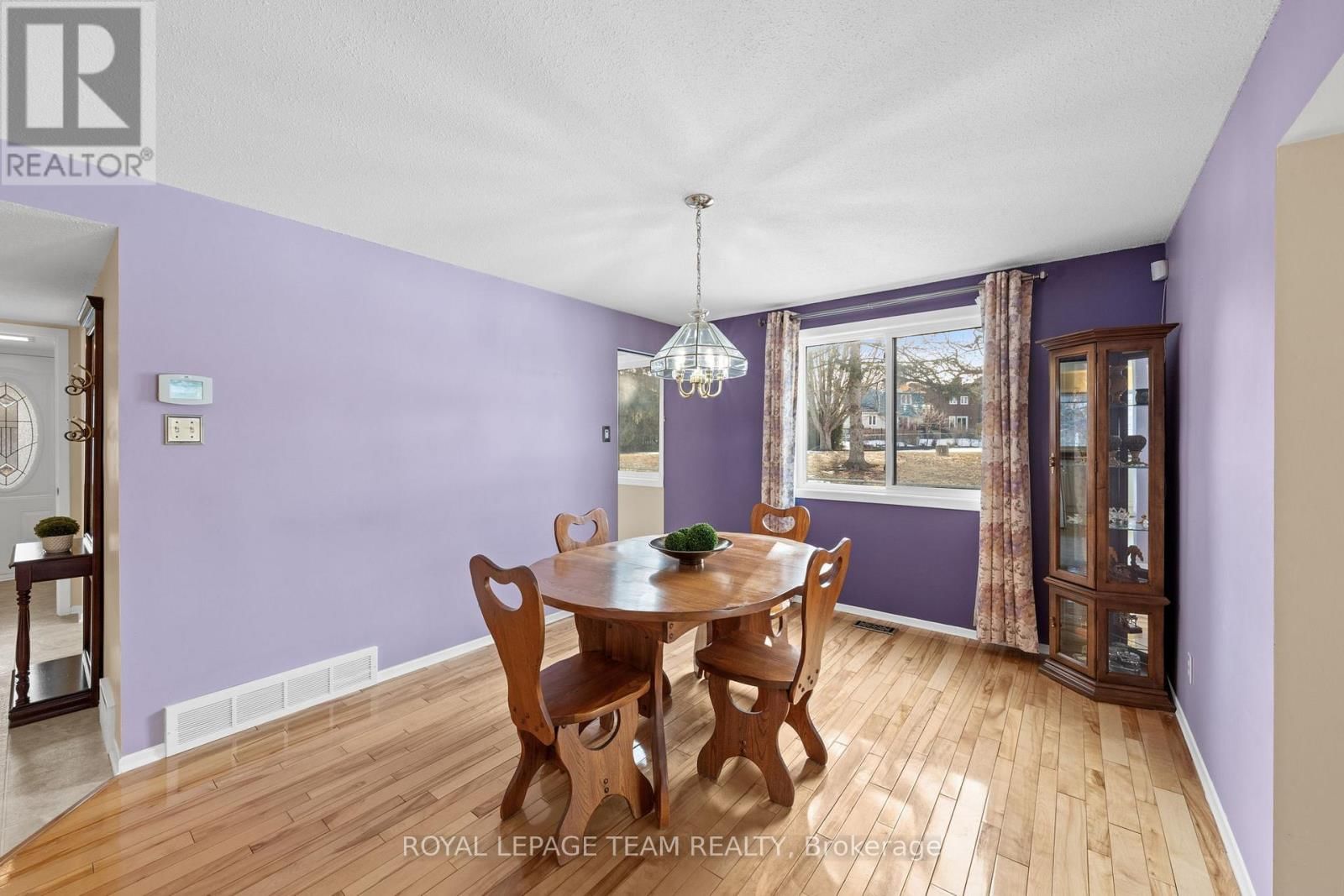 7942 DECARIE DRIVE Image 4