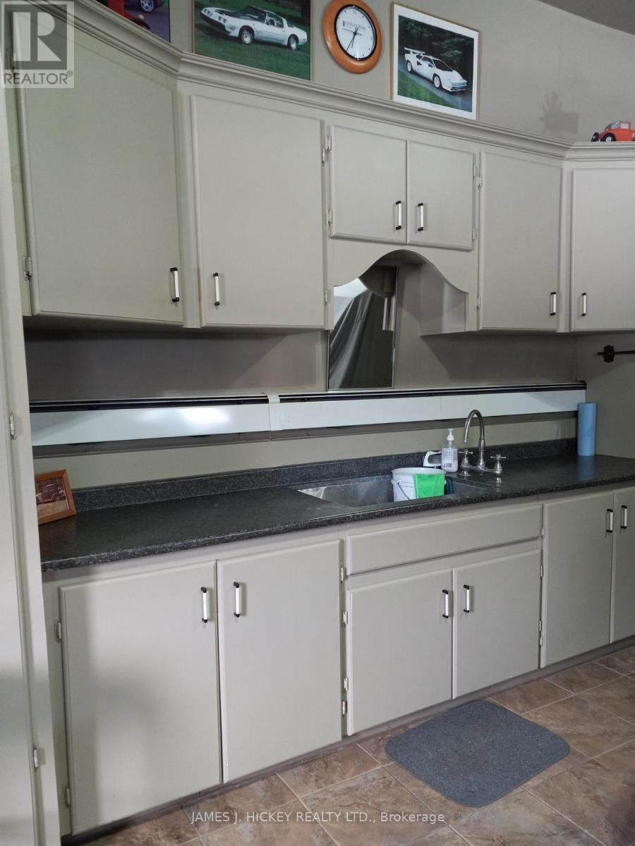 12 BOUDREAU ROAD Image 38