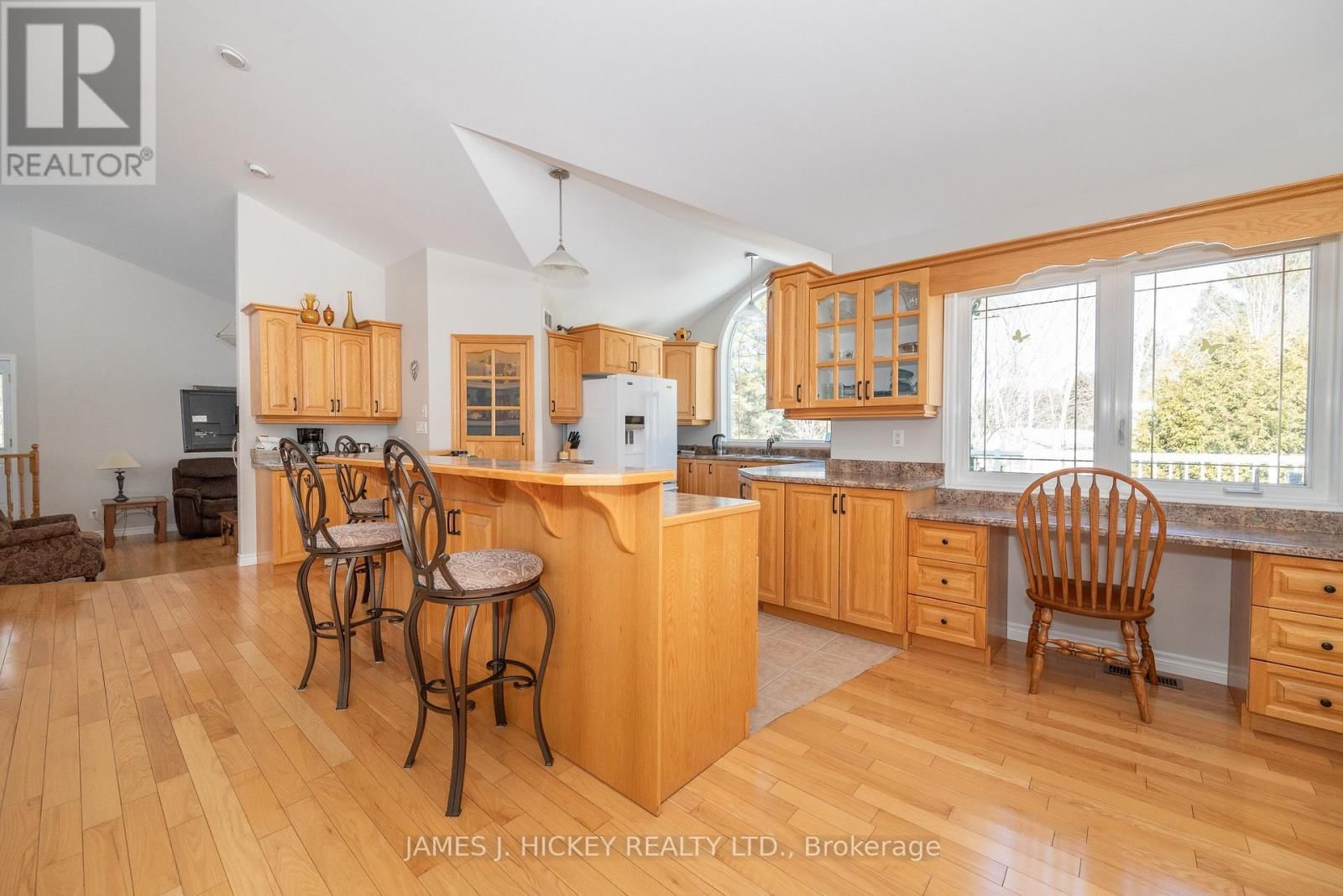 12 BOUDREAU ROAD Image 6