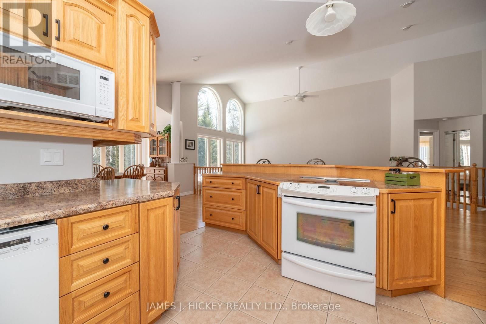 12 BOUDREAU ROAD Image 9